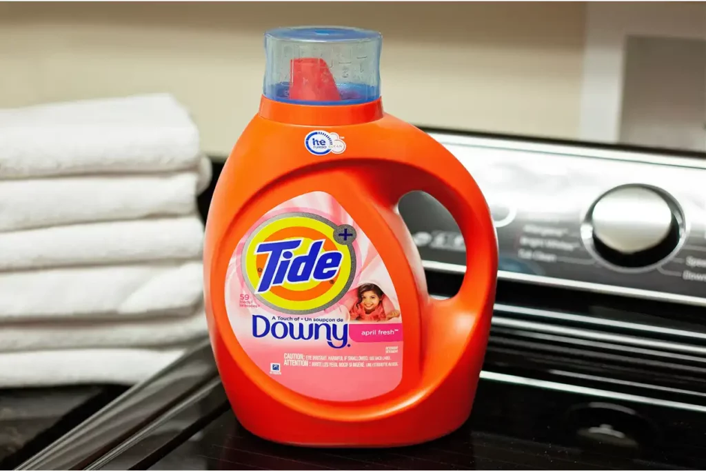 Tide HE detergent on a washing machine