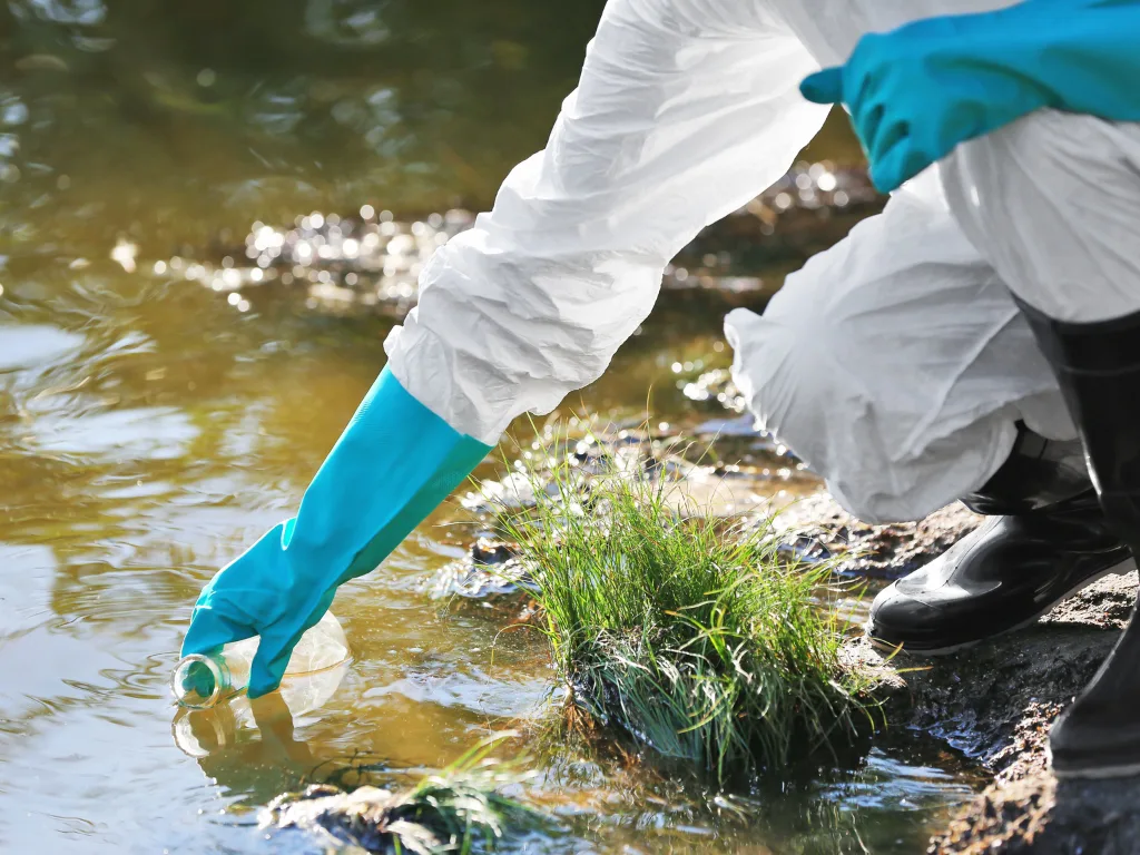 River water quality monitoring