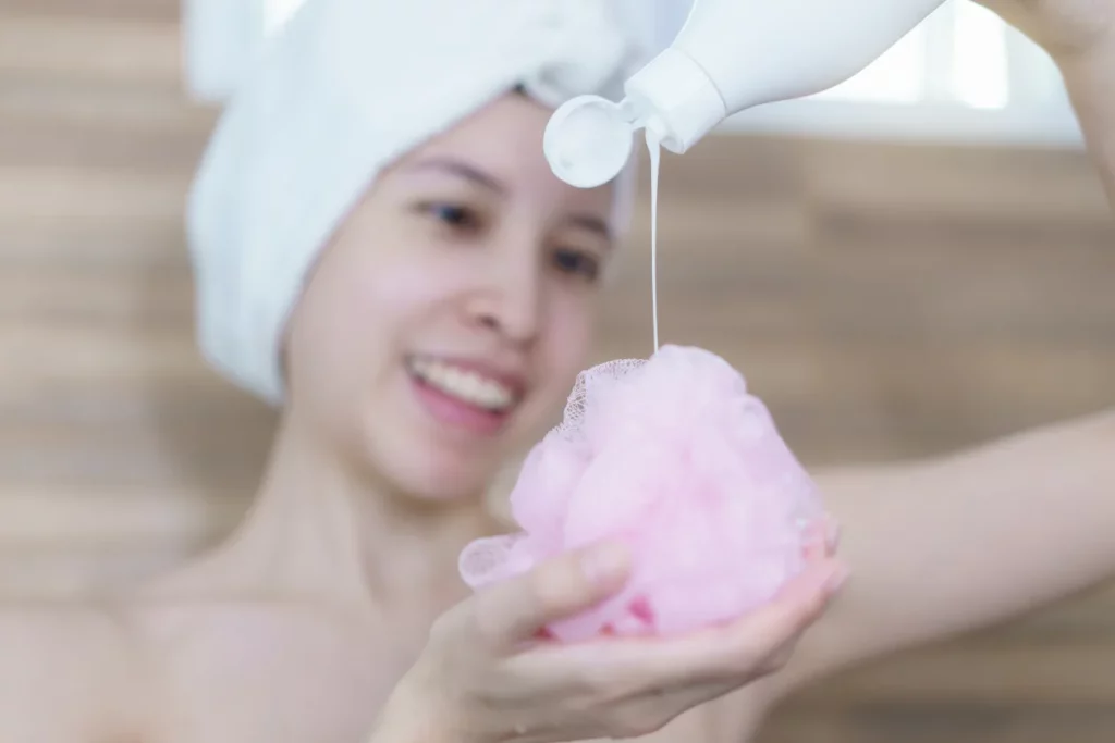 Taking a pleasant bath with skin friendly body wash